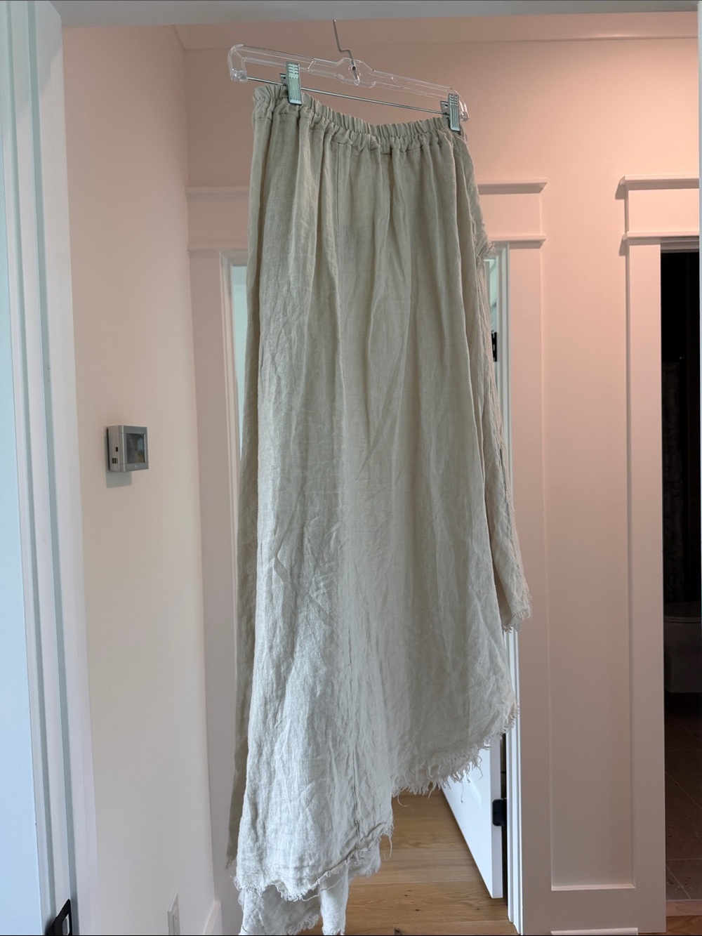 Linen natural asymmetrical maxi skirt with wooden buckle detail - Picture 4 of 4